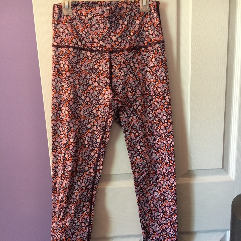aerie chill. play. move floral leggings